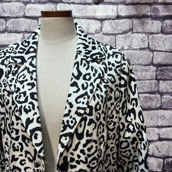 Linea Black & White Fully Lined Button Down Jacket Size 1X - Picture 2 of 9